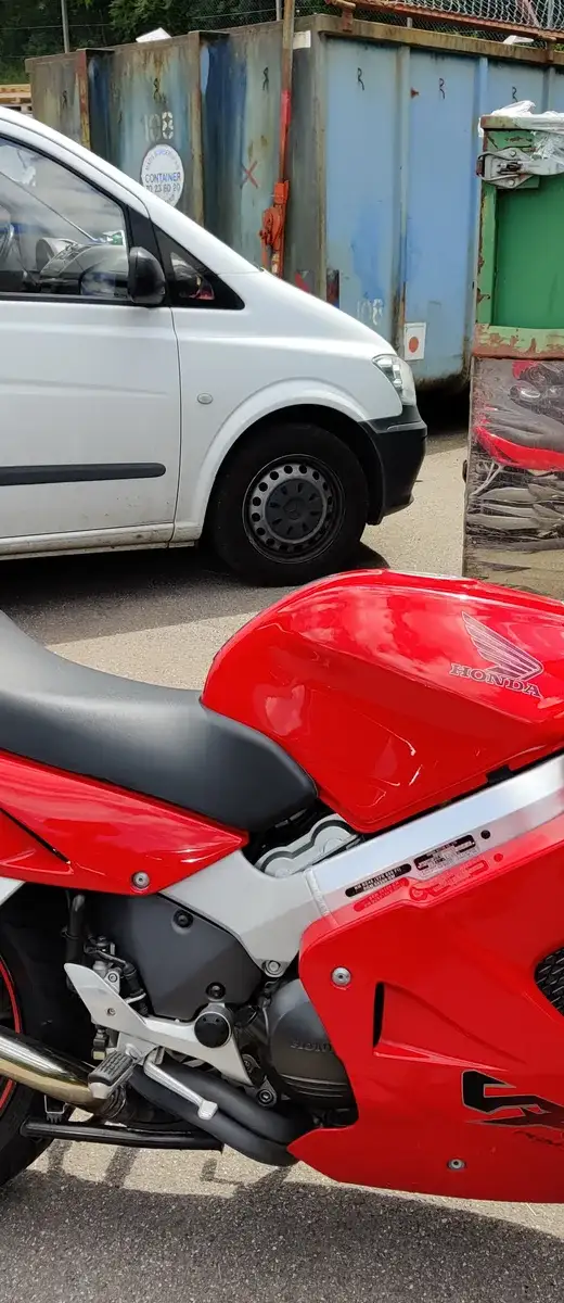 Honda VFR 800 F
