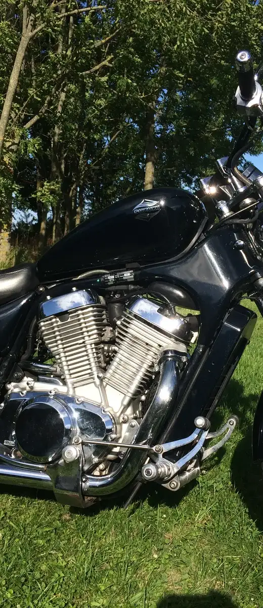 Suzuki VS 800 Intruder