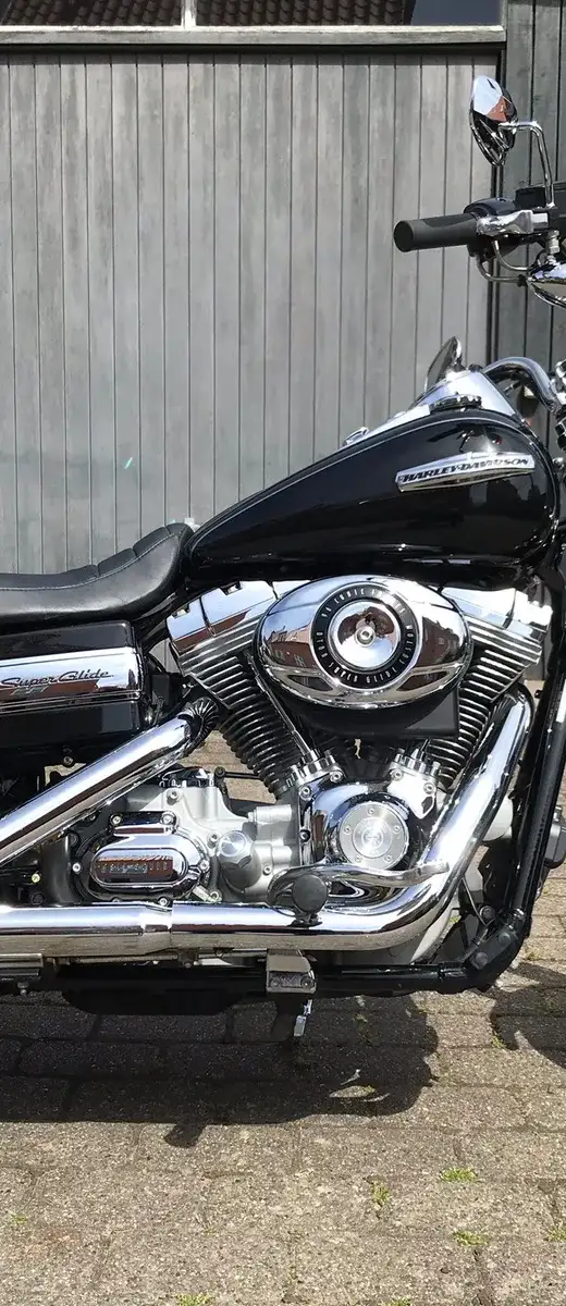Harley-Davidson Dyna Super Glide