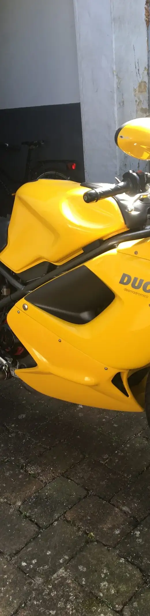 Ducati ST4
