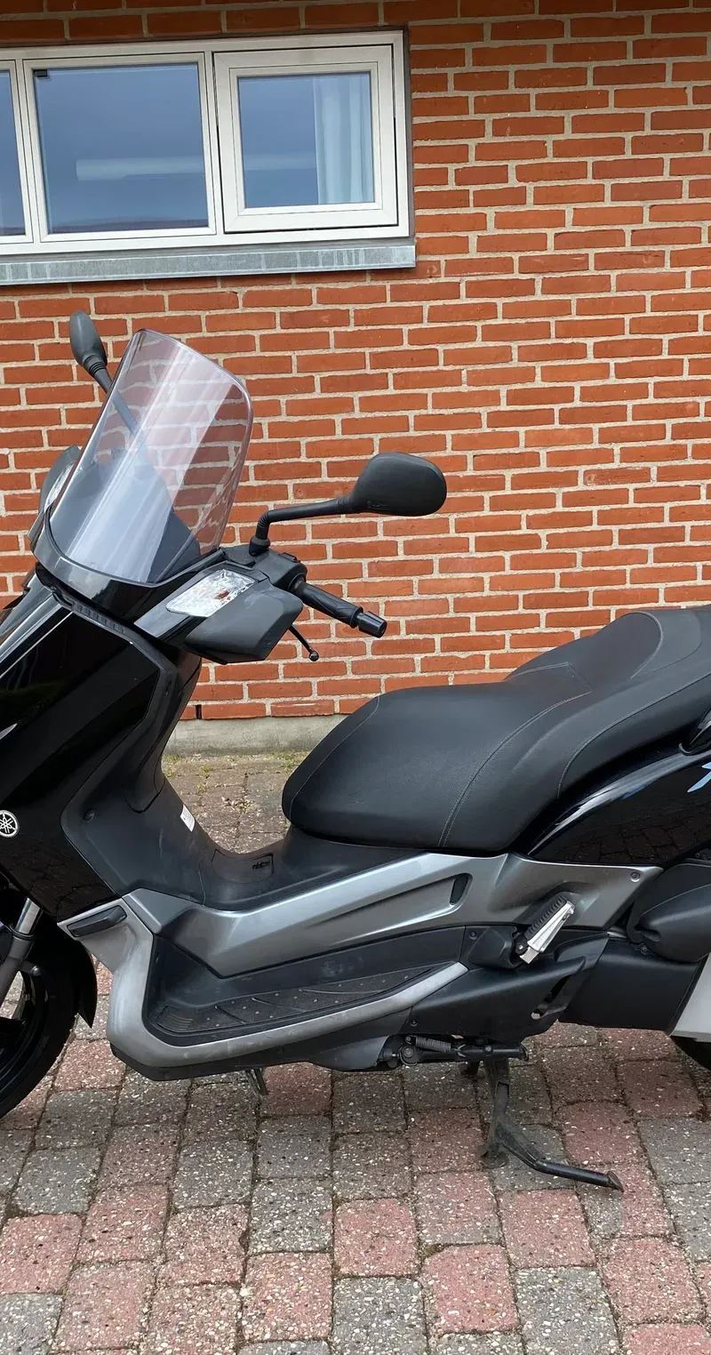 Yamaha X-Max