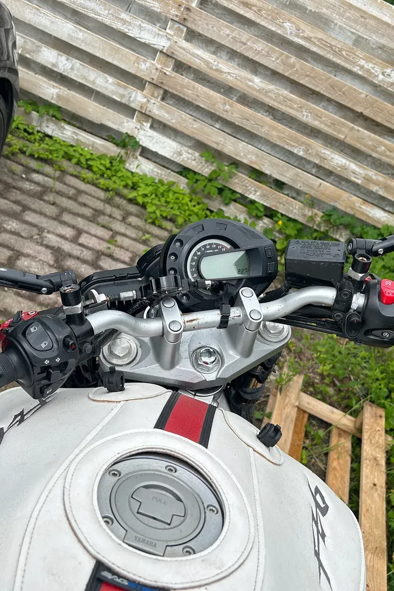 Yamaha FZ6