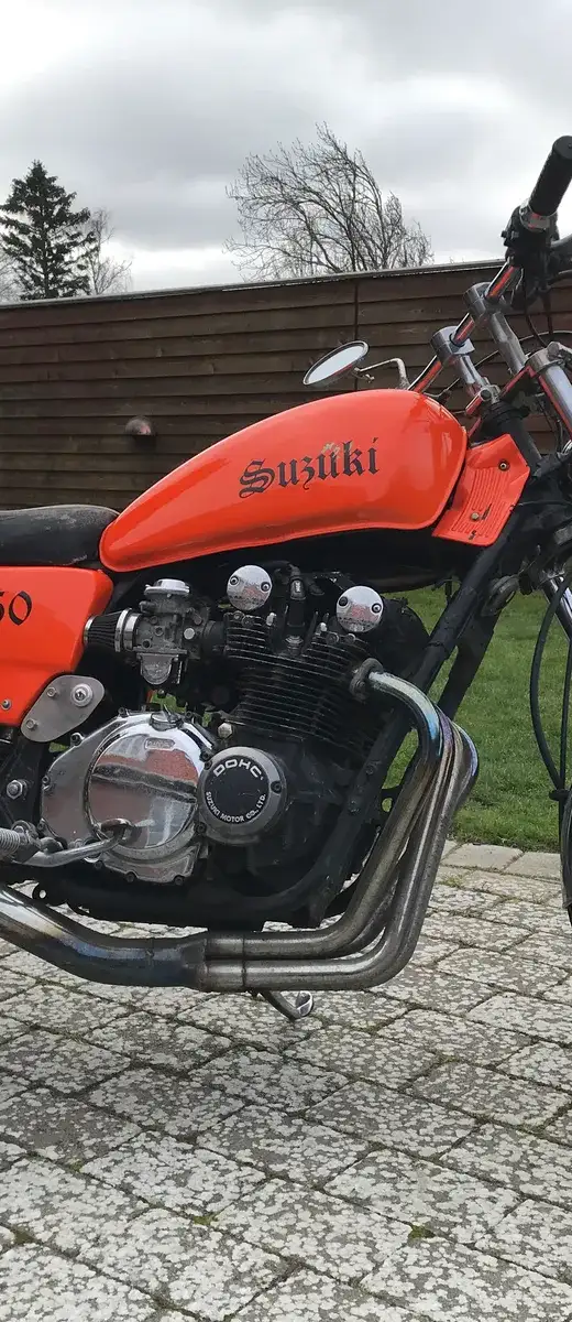 Suzuki GS 550 L