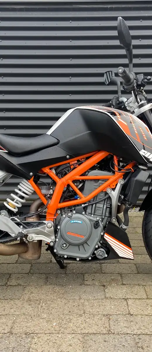 KTM 390 Duke