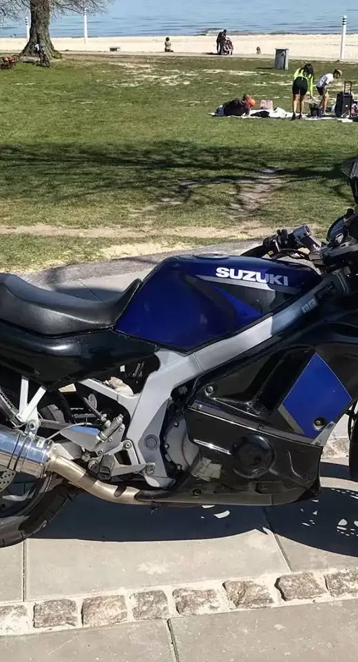 Suzuki GS 500