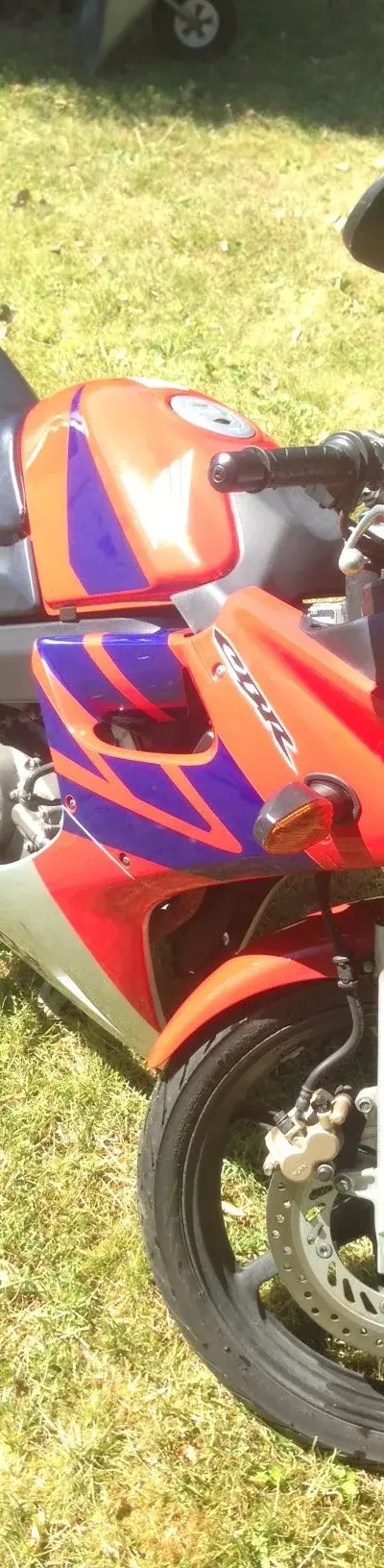 Honda CBR 125 R — billede 1