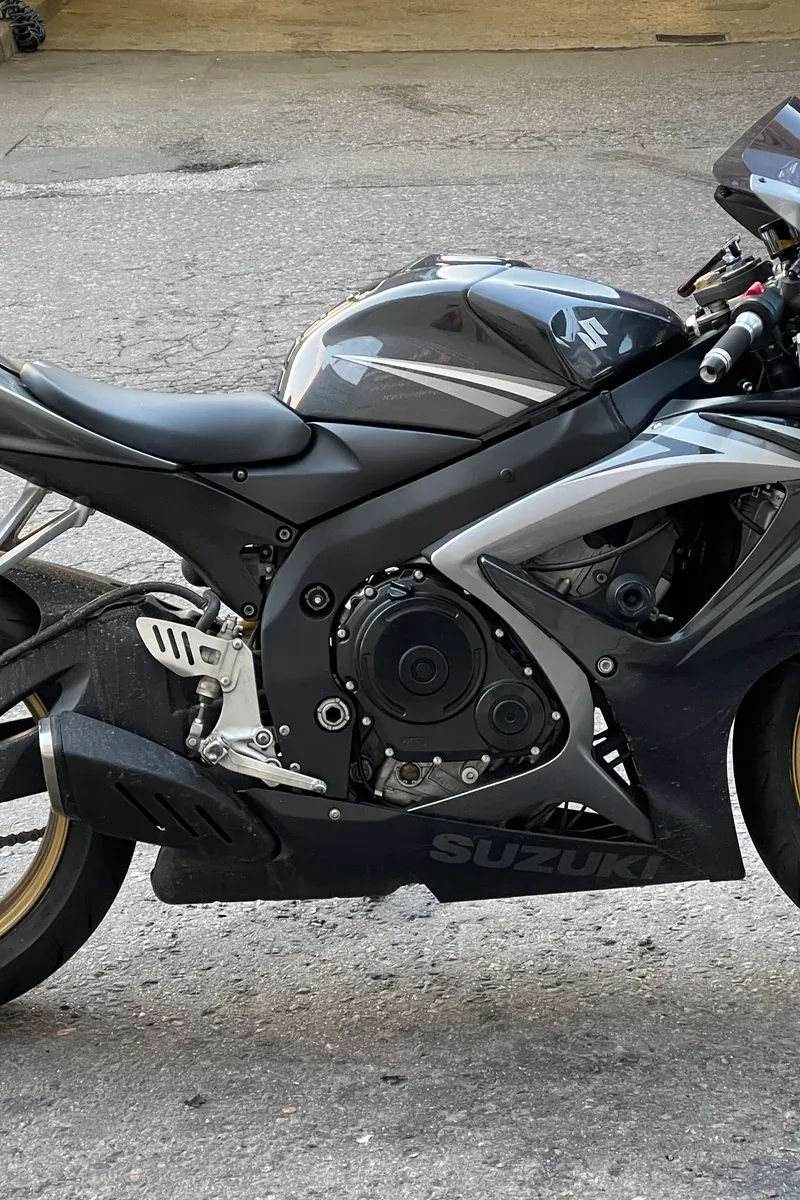 Suzuki GSXR 750