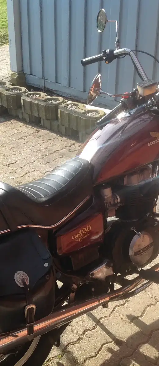 Honda CM 400 Custom