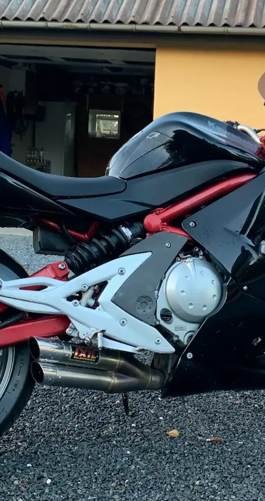 Kawasaki ER-6f