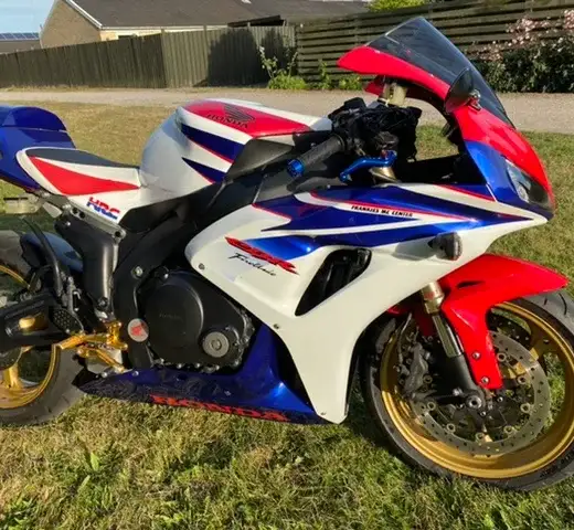Honda CBR 1000 RR Fireblade