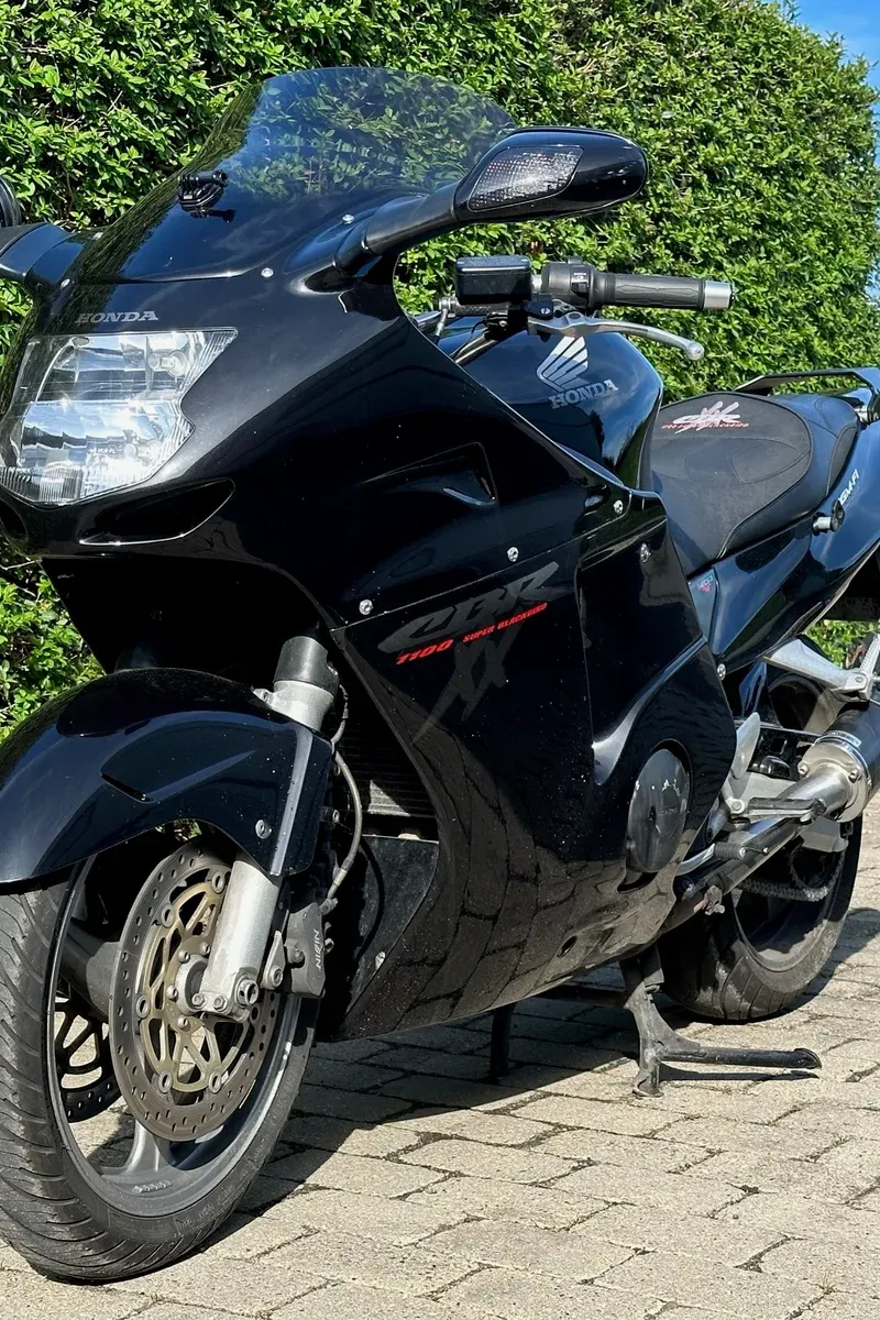 Honda CBR 1100 XX