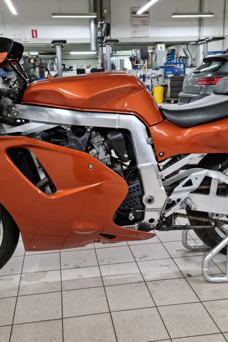 Suzuki GSX 750