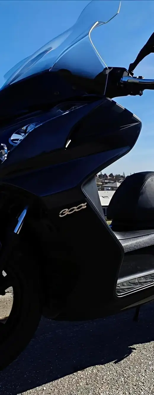 Kymco Downtown 300i ABS