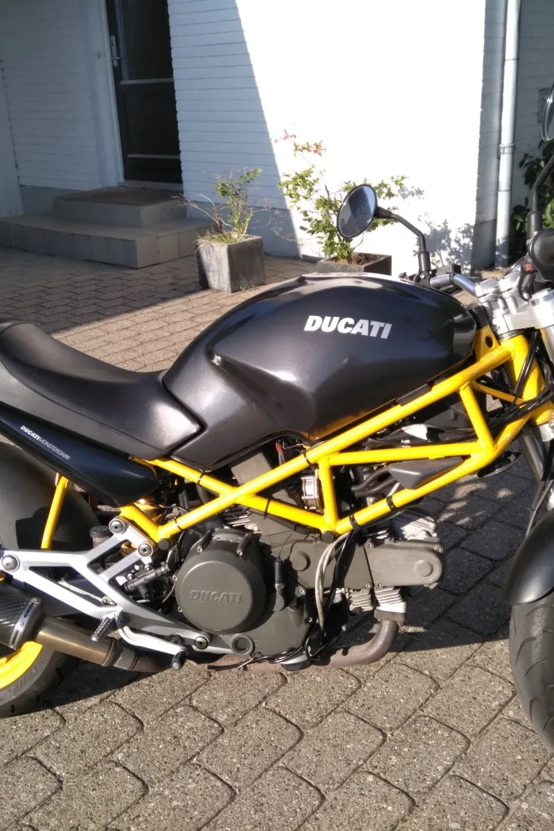 Ducati 600 Monster