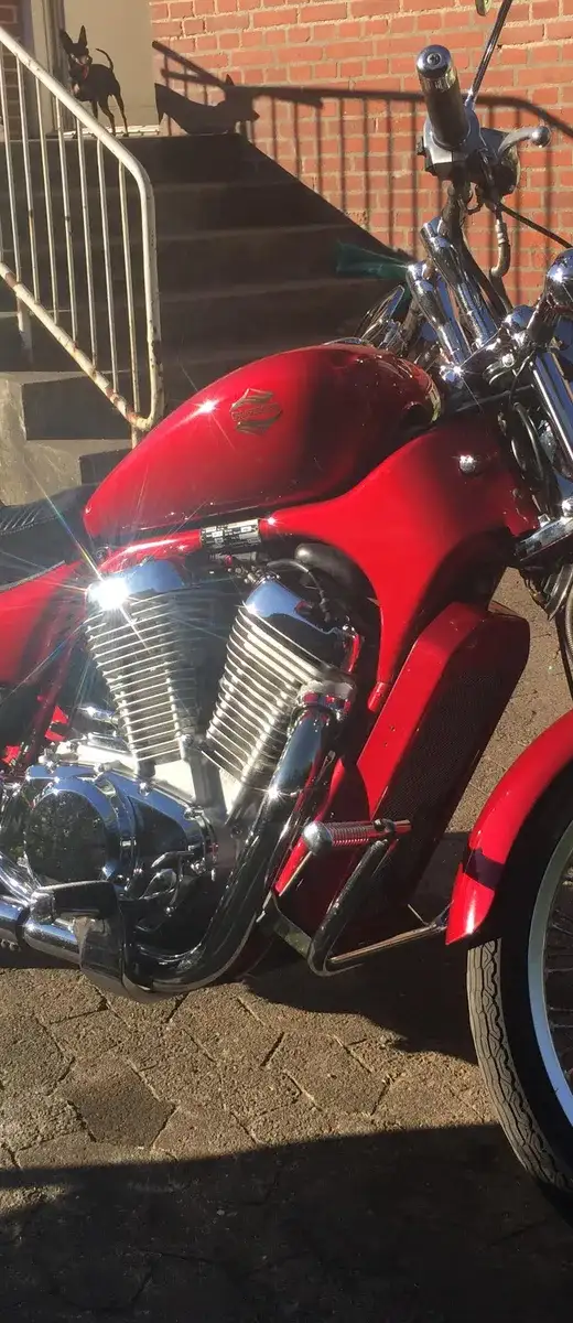 Suzuki VS 800 Intruder