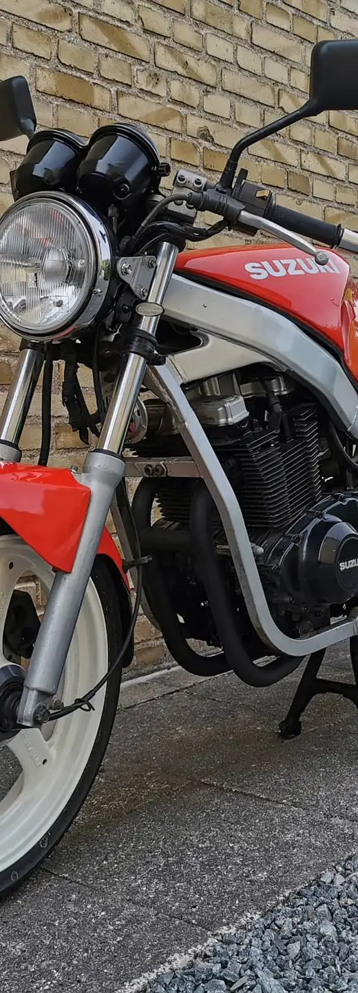 Suzuki GS 500