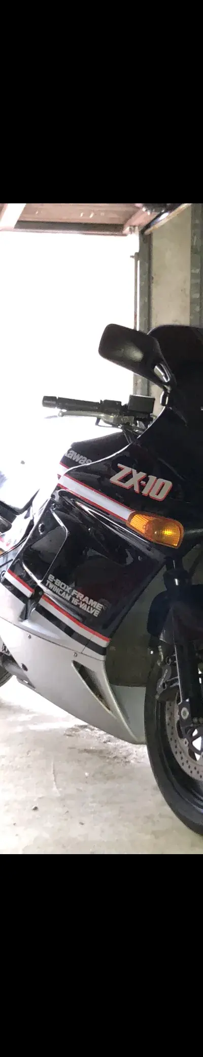 Kawasaki ZX10 — billede 1